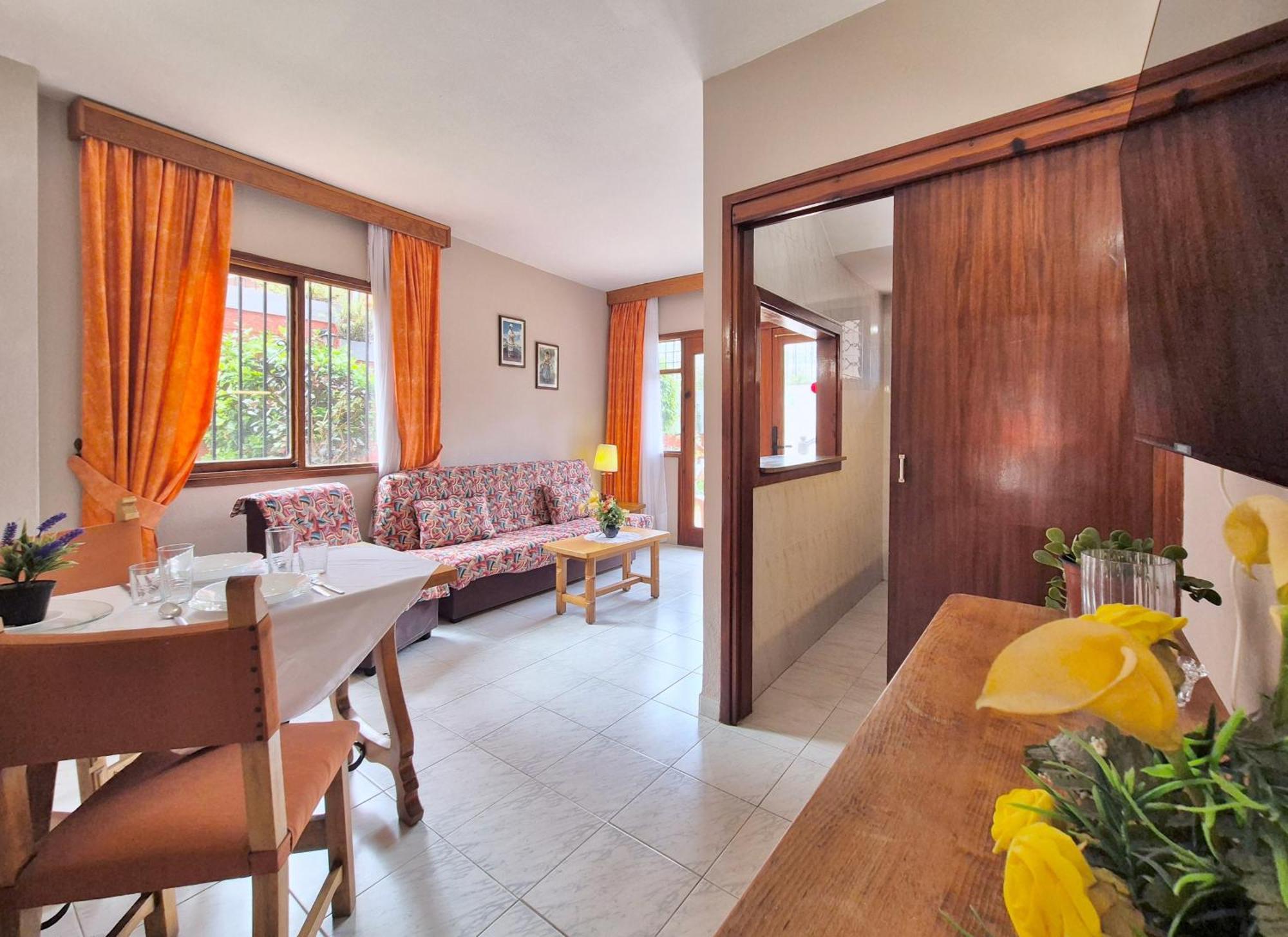 Canaima Apartments ปูแอร์โตเดลาครูซ ภายนอก รูปภาพ